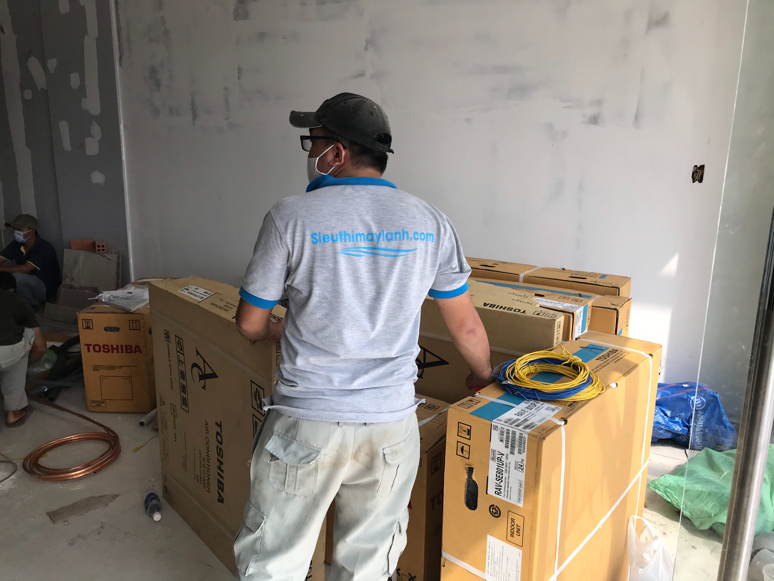 may lanh toshiba-giao hang-5