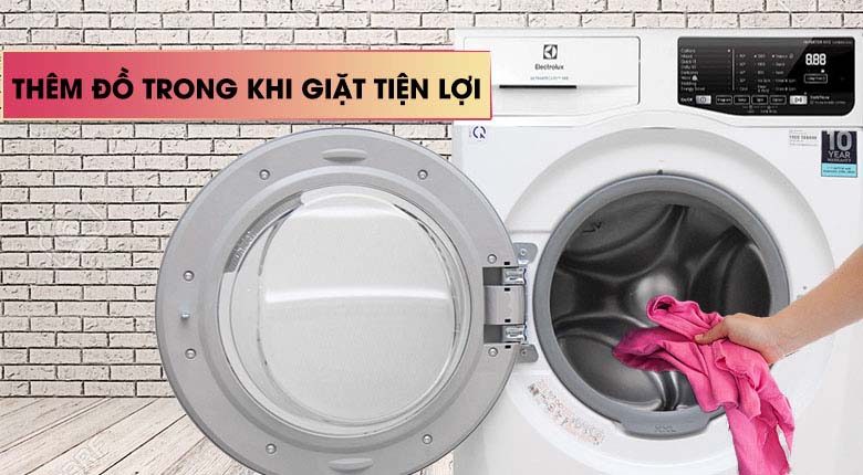 Thêm quần áo khi giặt - Máy giặt Electrolux Inverter 8 kg EWF8025CQWA Thêm quần áo khi giặt - Máy giặt Electrolux Inverter 8 kg EWF8025CQWA