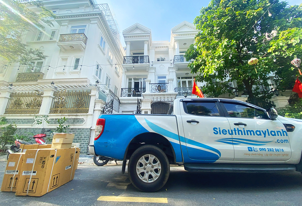 Máy lạnh âm trần sảnh khách sạn